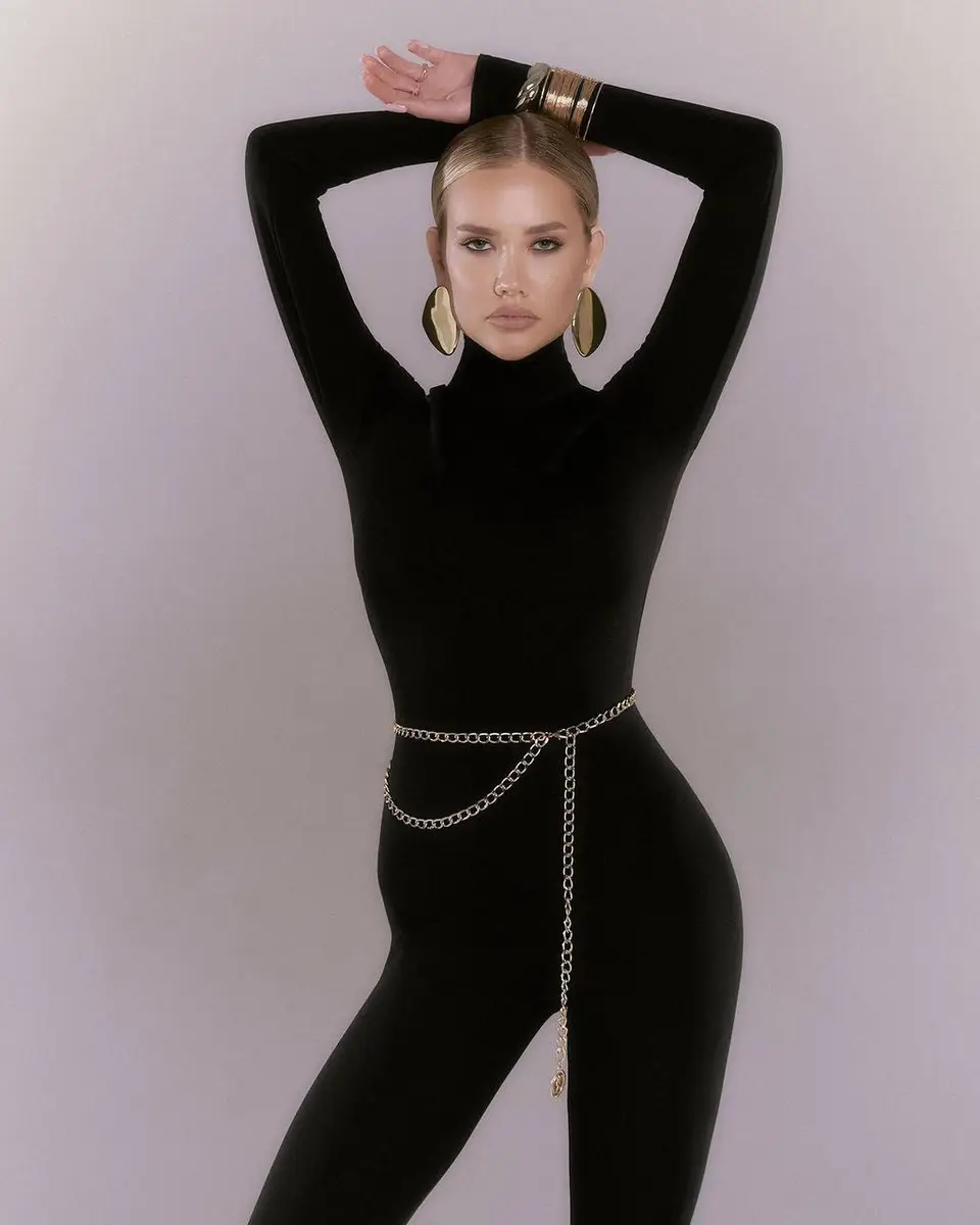 Laodice escort in Dubai