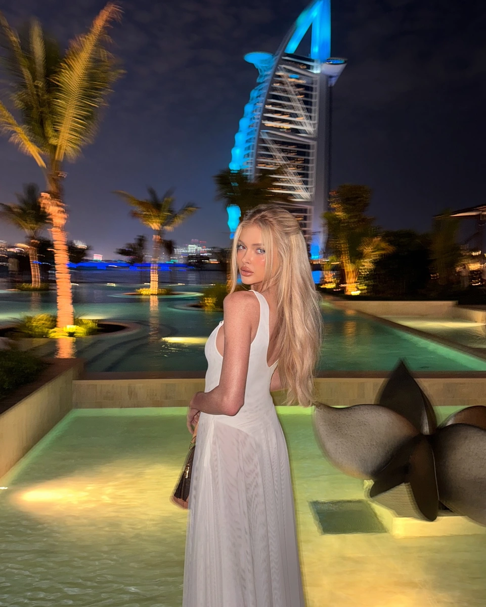 Tiramia escort in Dubai